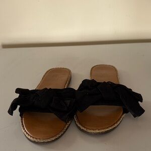 LOFT Black and Tan Slide Sandals